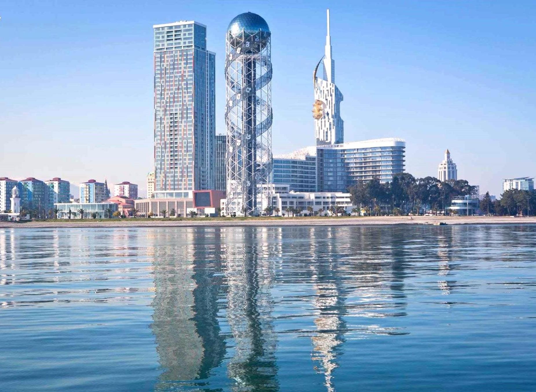 Apartments With Sea And Mountain Views, Portа Batumi Tower Esterno foto